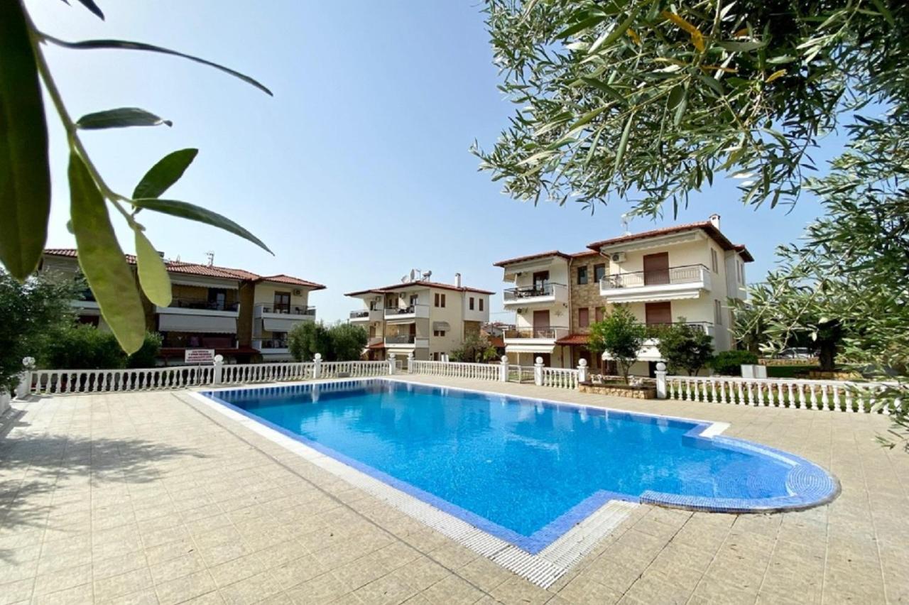 Vladi Guest House Gerakini Sithonia Extérieur photo