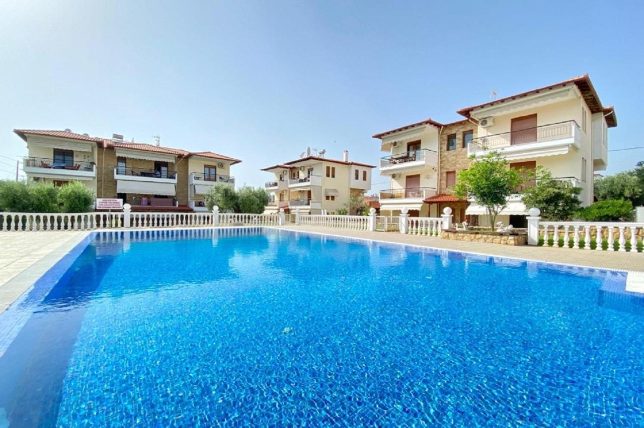 Vladi Guest House Gerakini Sithonia Extérieur photo