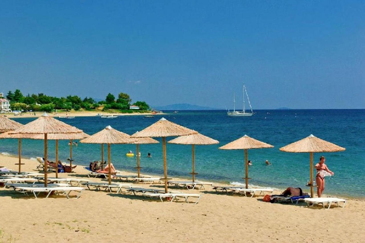 Vladi Guest House Gerakini Sithonia Extérieur photo